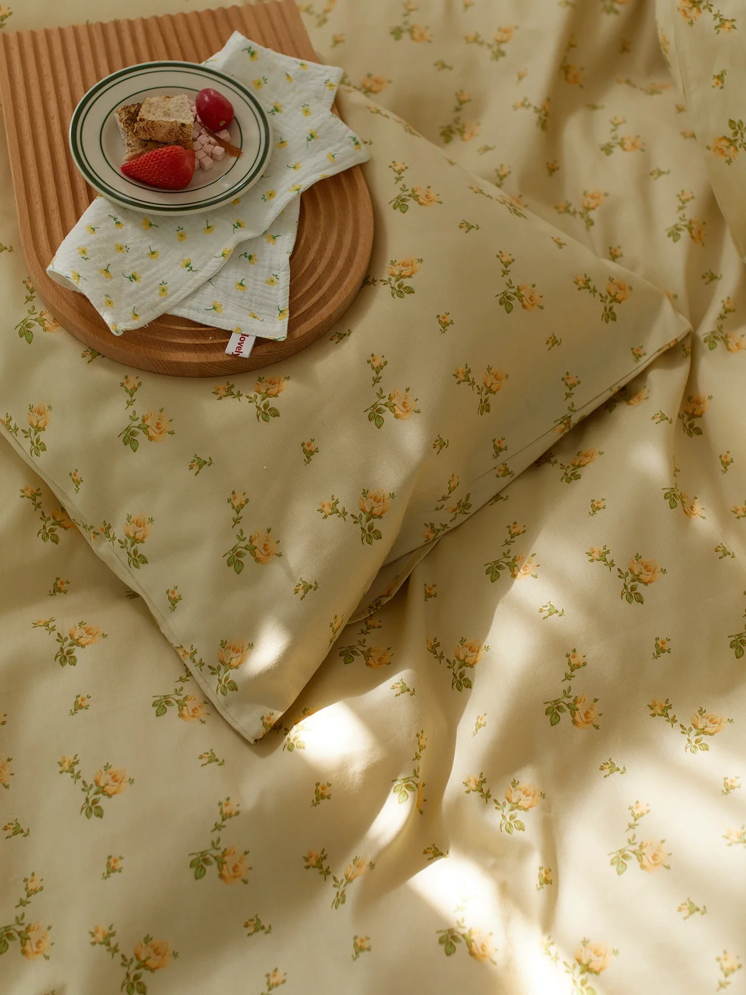 

Universal cotton combed cotton three or four-piece set of pure cotton French pastoral small floral