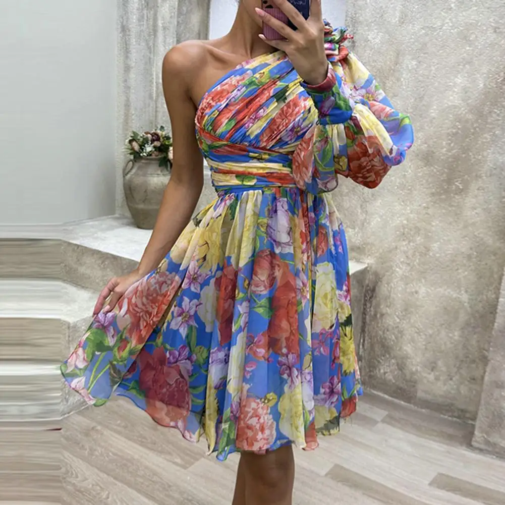 

Formal Evening Gown Elegant One Shoulder Tie-dye Evening Dress with Flower Decor Pleated Detail for Party Banquet or Ball Gown