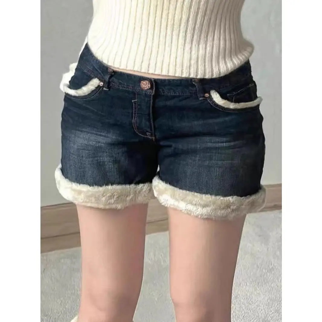 

Новинка 2026, винтажные джинсовые плюшевые шорты, женские шорты Y2k, тонкие шорты с необработанными краями