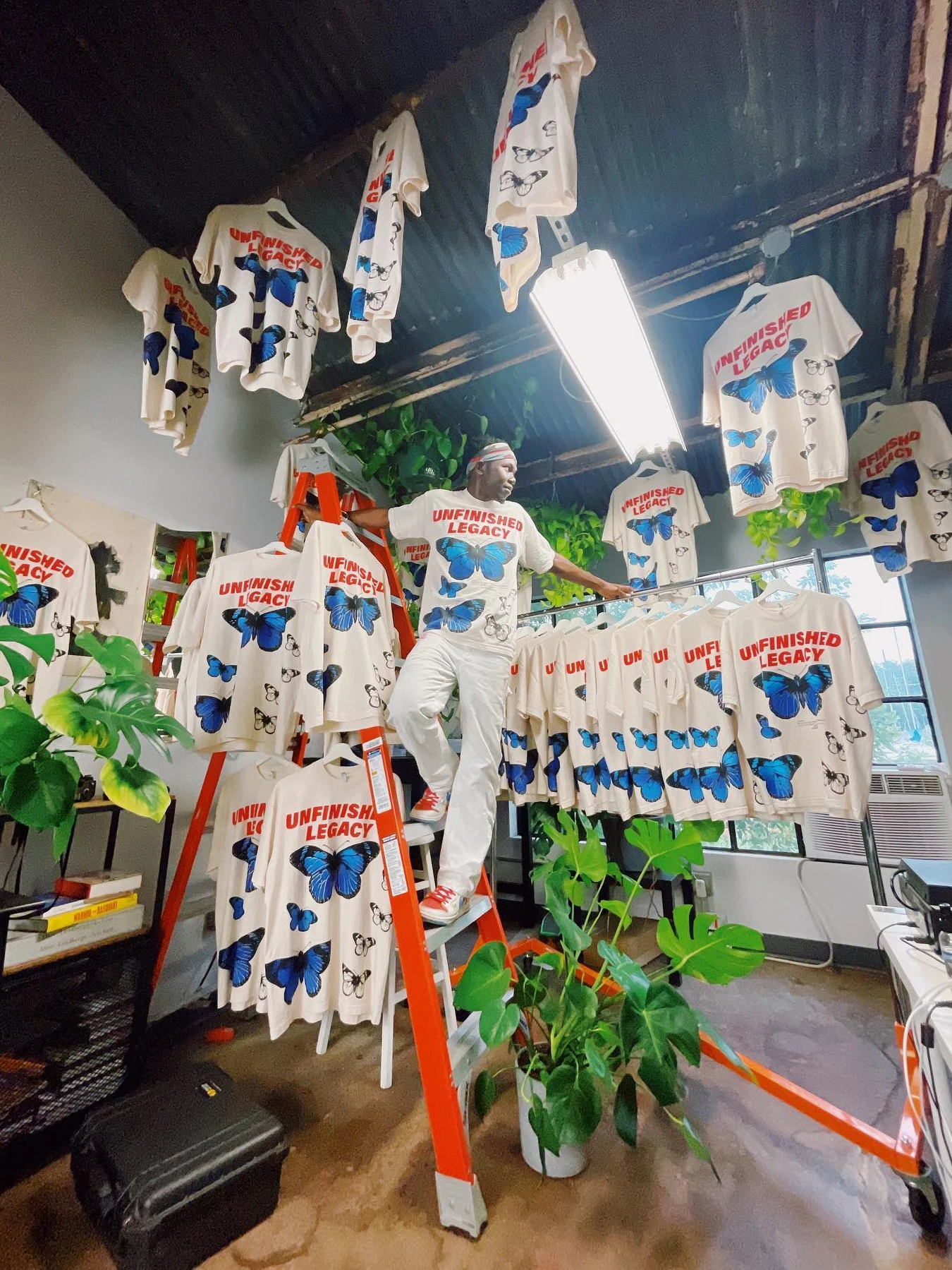 蝶柄デザインコットン半袖tシャツユニセックスヘビーウェイト純綿夏ファッション多用途カジュアルウェア