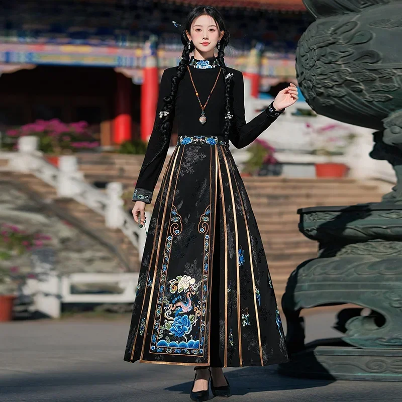 2024 Fashion New Chinese Style Stand Collar Twill Coat Heavy Embroidery Jacquard Horse Skirt Set Long Skirt The Goddess of Wind