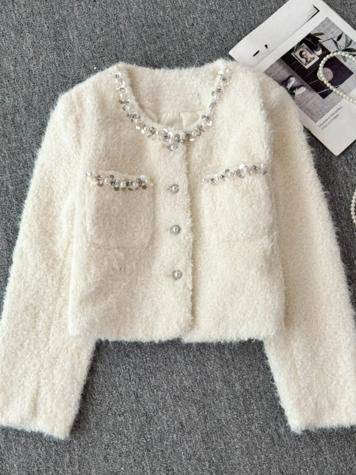 KUSAHIKI French Pearl Round Neck Korean Style Jacket for Women Short Parka Coat New Thick Top