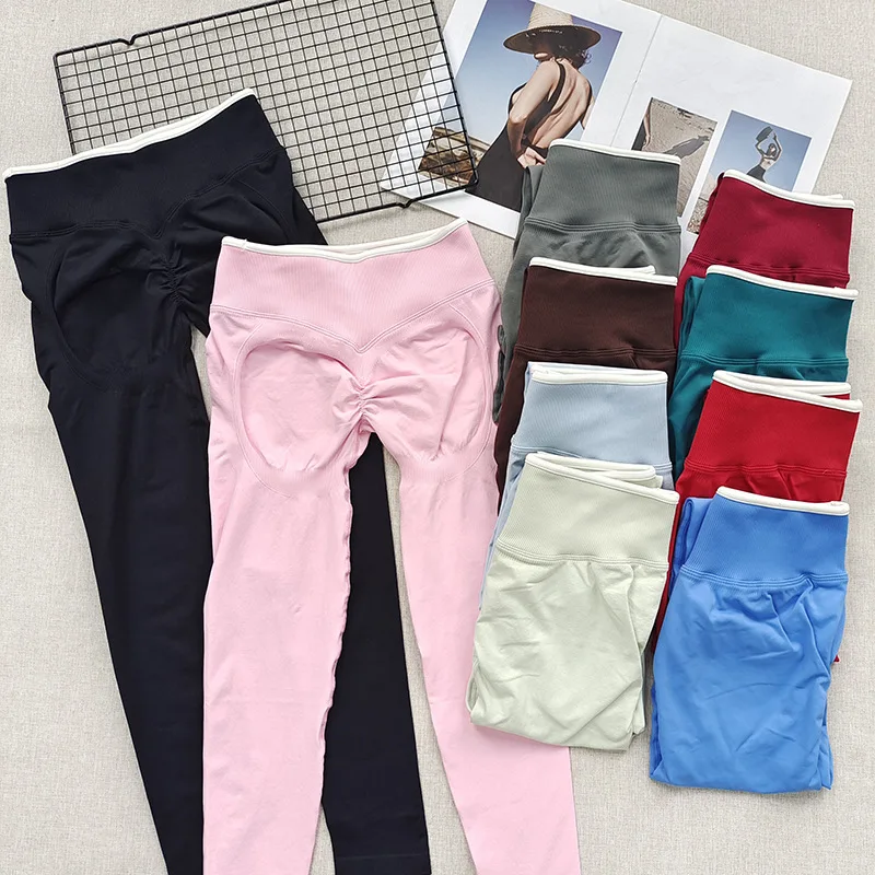 Women's High-Rise Seamless Peach Lift Leggings with Colorblock Design 4-Way Stretch Tummy Control for Gym Yoga and Running