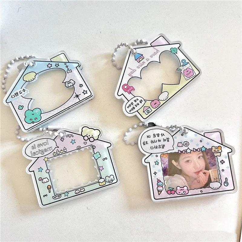 

MINKYS 4pcs House Shape 1 inch Photocard Photo Holder Frame Keychain Gucca Acrylic Disc Star Chasing Pendant School Stationery