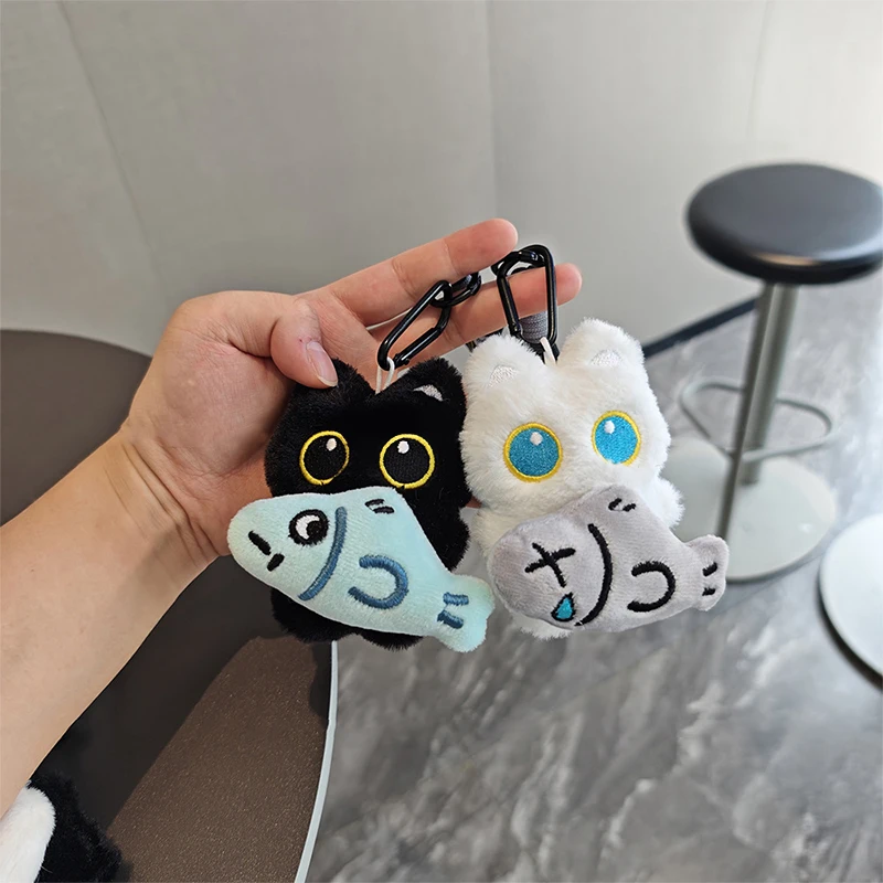 【السلام】صار لطيف أسود أبيض القط أفخم دمية قلادة المفاتيح عروسة كارتون لعبة قلادة كيرينغ حقيبة حلية هدية للأطفال