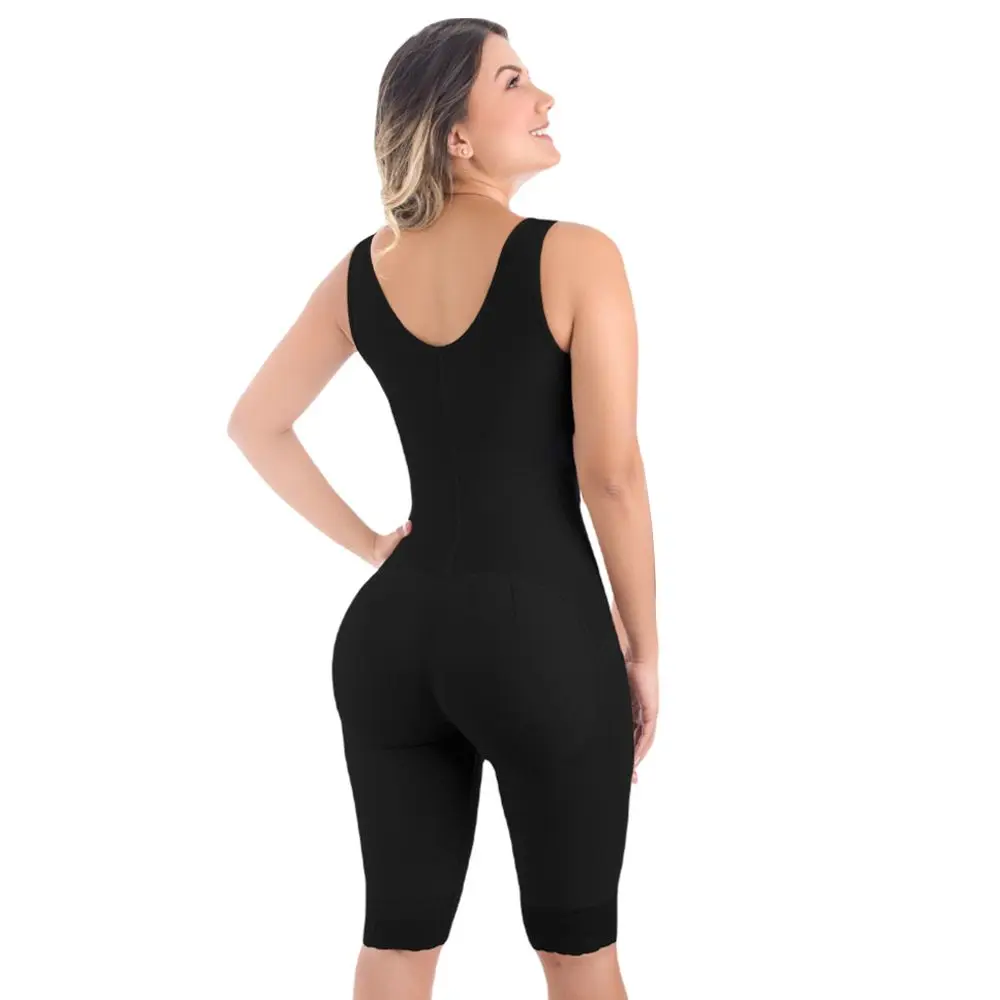 Fajas Compression Fabric Abdominal Control Adjustable Shoulder Clasps and Natural Buttock Lift System