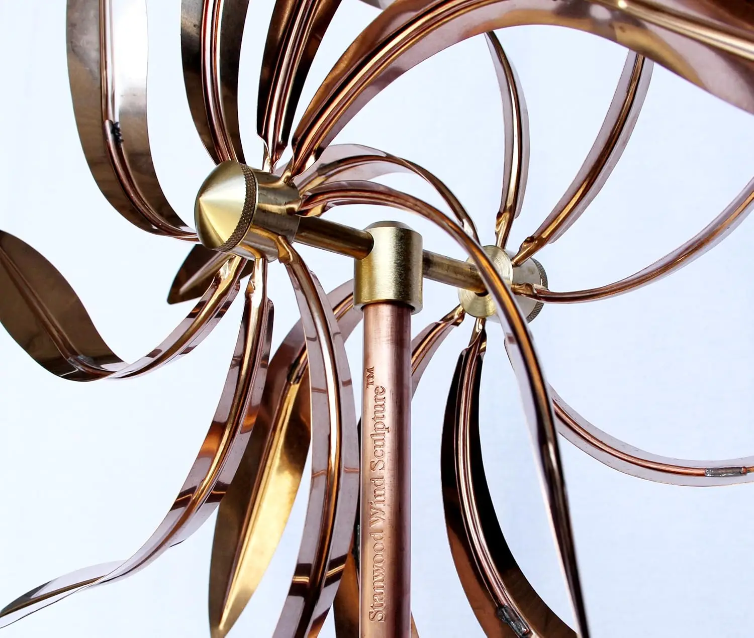

Kinetic Copper Wind Sculpture Dual Spinner - Dancing Willow Leaves·Factory Direct Sales
