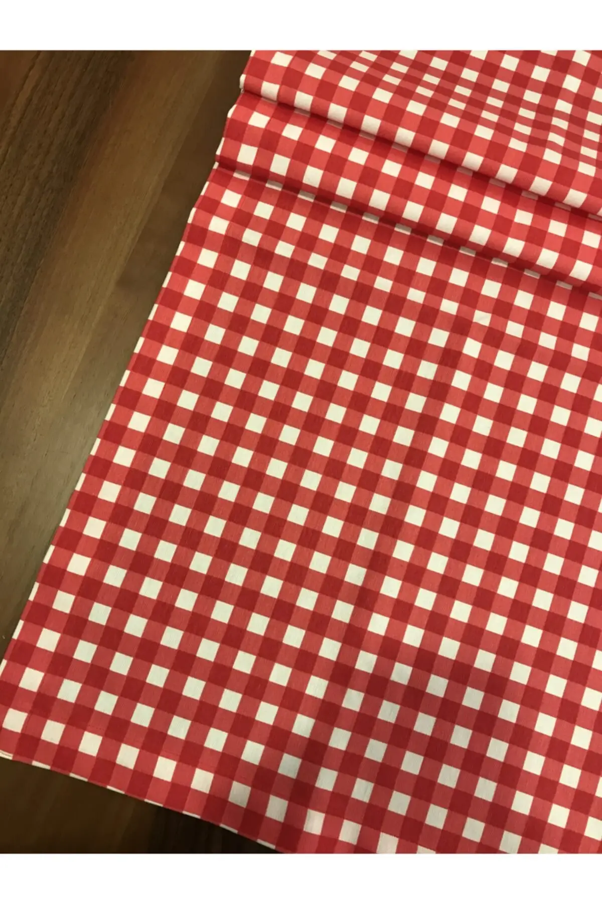 Gingham Red and White Runner Table Cloth. Kitchen, Table Accessory, Plate Base, Dining Room Both ends are triangular.