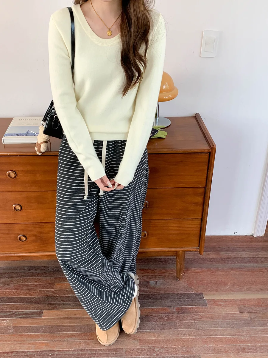 بنطال نسائي شتاء 2025 كاجوال عالي الخصر برباط من القطيفة واسع الساق فضفاض مناسب بنمط مريح #5