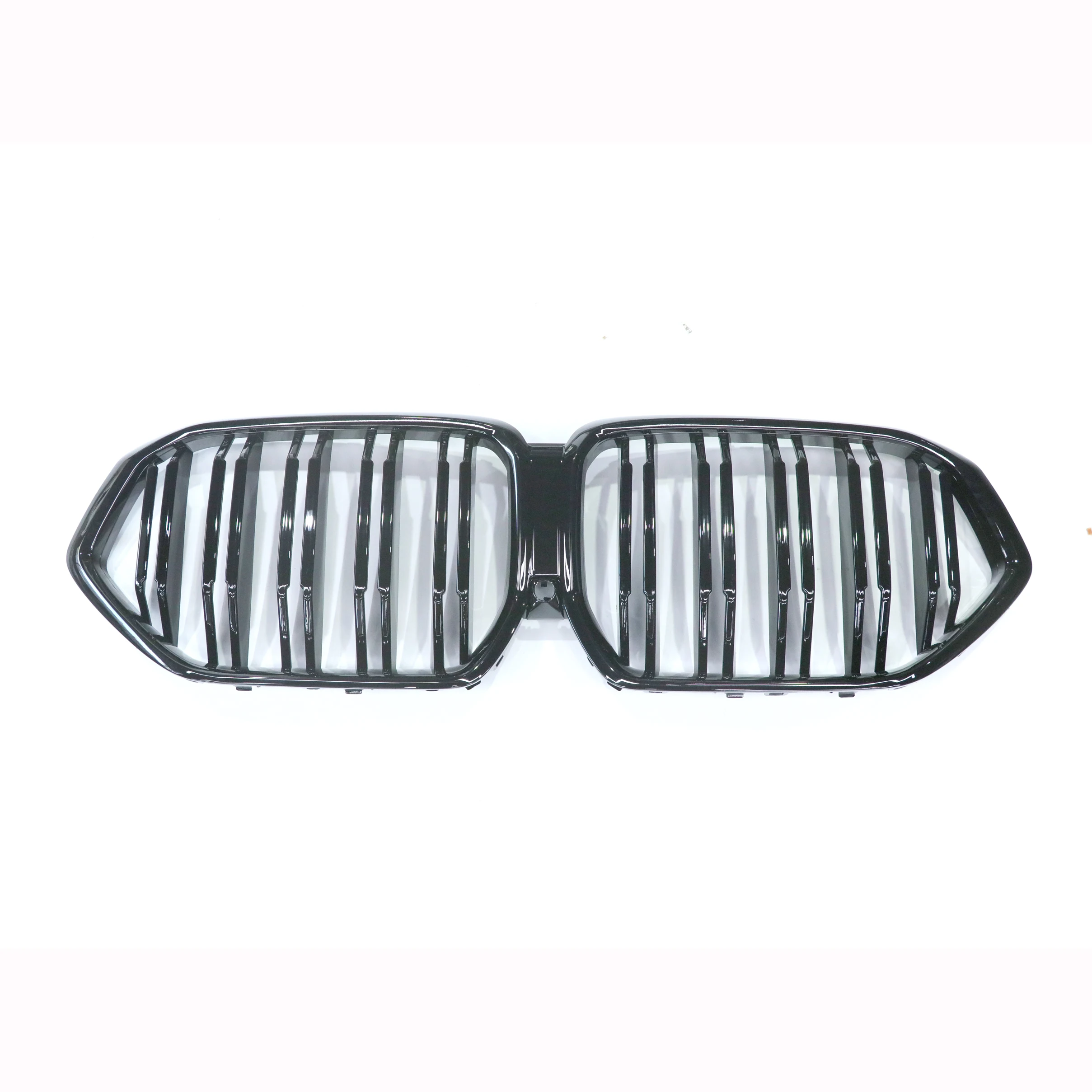 

Hot Selling Auto Parts Body Kits Front Bumper Grill for BMW X6 G06 Black Gloss Grill in Front Bumper Sliver Grill