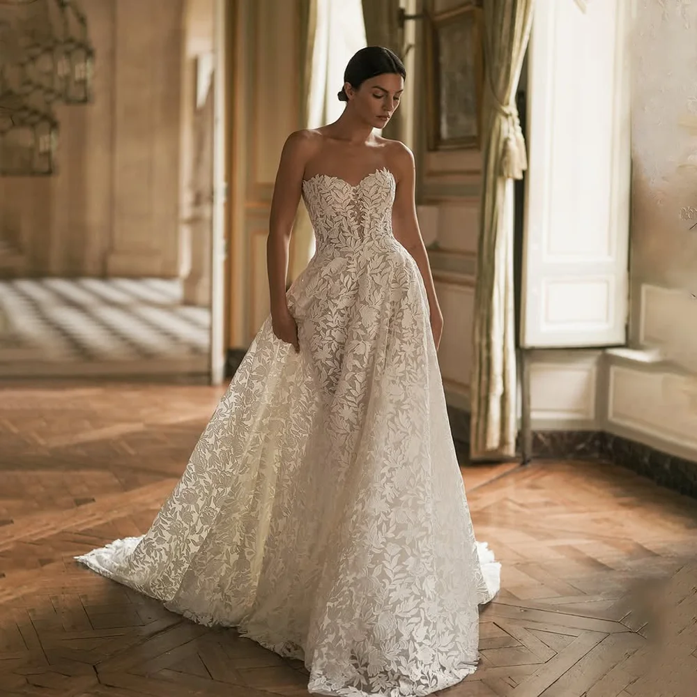 

Luxury Wedding Dress Full Lace Wedding Gown A Line Customized Sleeveless Bridal Gowns Backless Weddings Dresses robe de mariée