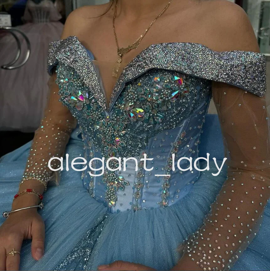 Vestido azul cielo de cristal brillante para quinceañera, corsé de lujo con hombros descubiertos, 15 años, 2024