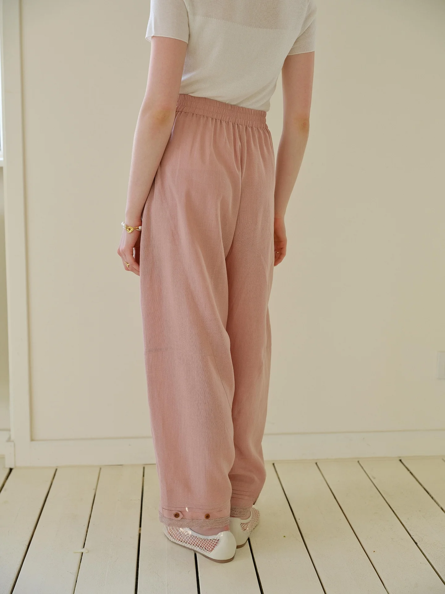 SimpleRetro High Waist Lace Trim Loose Fit Casual Pants Women's Nine Points Pants Silk  Cotton O-Shaped Hemline