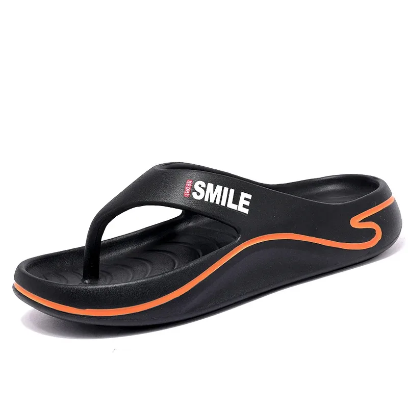 

New men's large-sized summer lightweight casual fashion slippers, flip-flops, outdoor beach wading sandals and home men's shoes