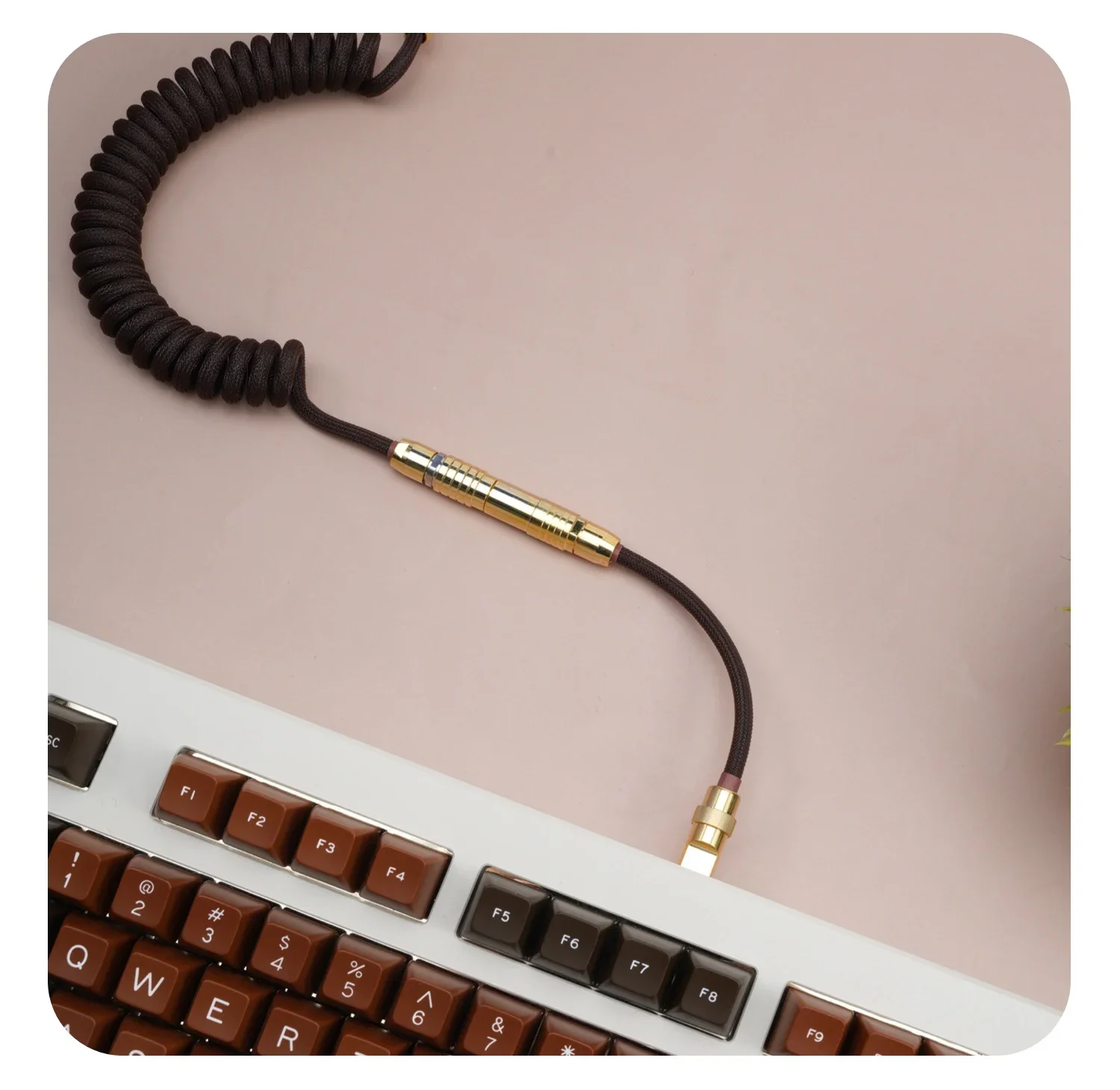 GeekCable Cable de datos de teclado mecánico personalizado a mano tema GMK SP Keycap Cable trenzado marrón dorado Hardware