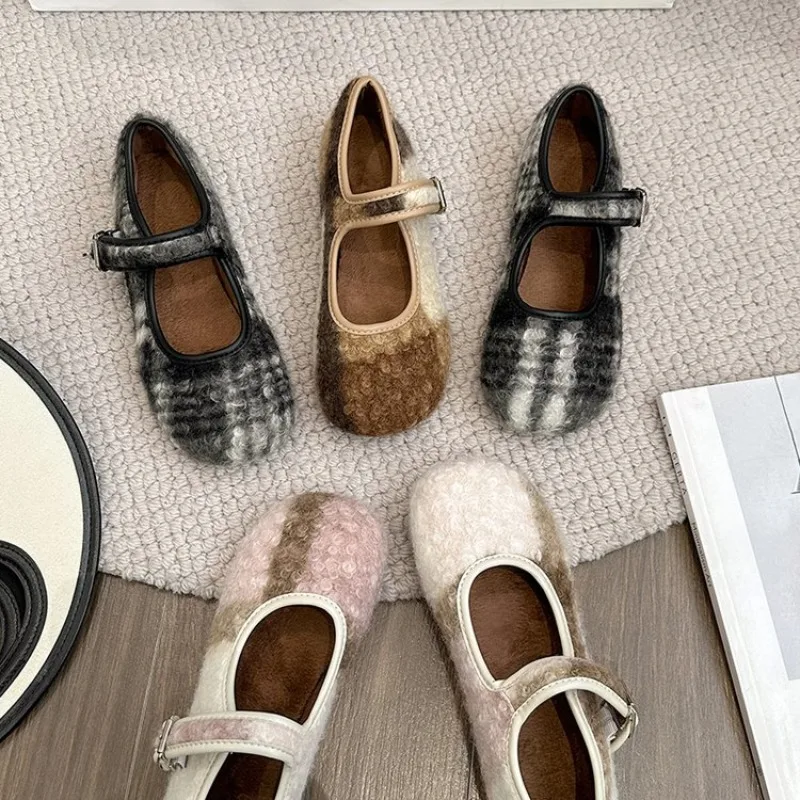 أحذية السيدات المسطحة أزياء الربيع والخريف عارضة رئيس جولة رقيقة أسفل المضادة للانزلاق اللون مطابقة الأحذية المفلكنة الضحلة #1