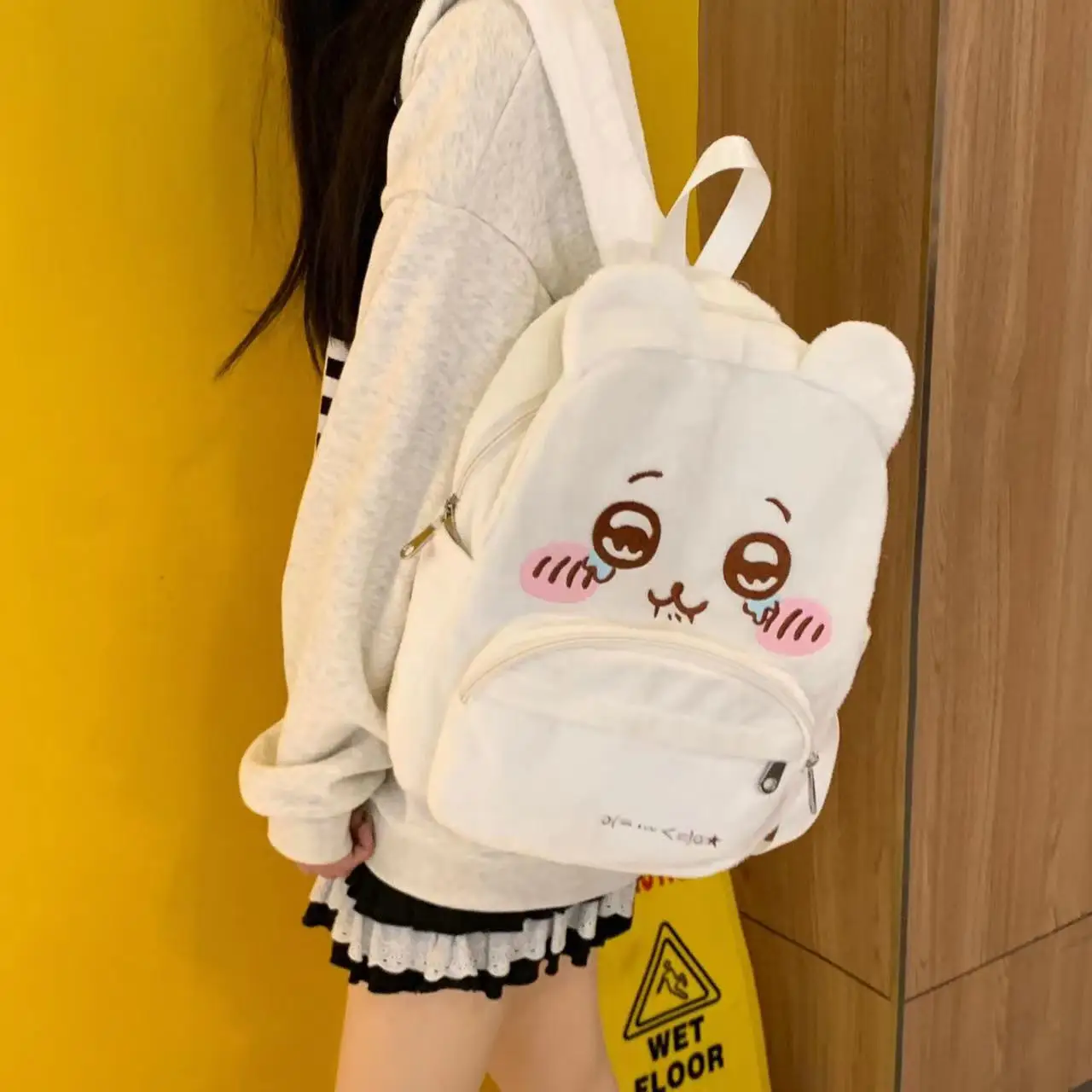 Mochila escolar bordada de felpa de gran capacidad para mujer, bolso de hombro de viaje informal, mochila blanca para estudiantes, lindo japonés