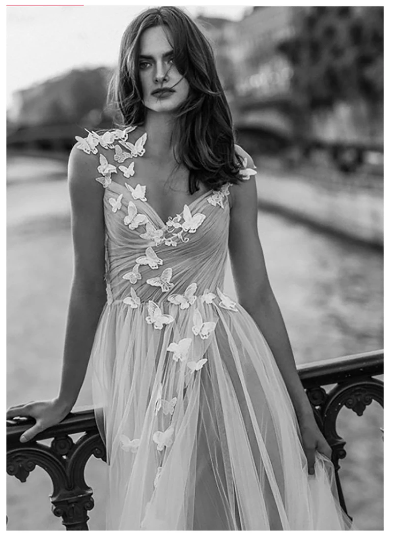 V-Neck Wedding Dresses Jewel Collar Butterfly Appliques Wedding Gowns Illusion Tulle Backless A Line Sweep Train Bride Gowns