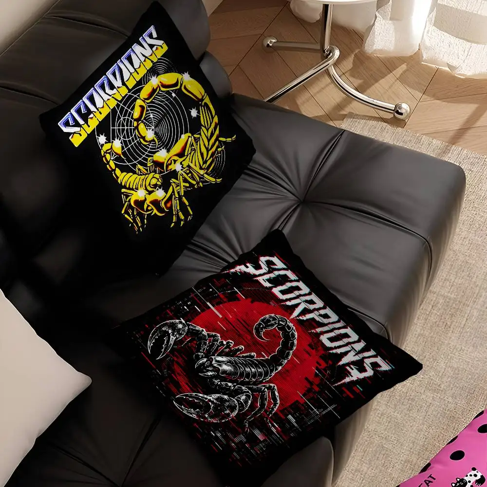 Hard Rock Band S-Scorpions Maple Design Cushion Cover Happy Autumn Harvest Decor Holiday Decorati Pillow Cover