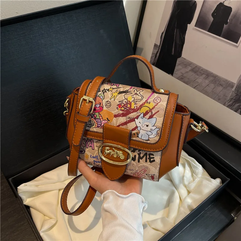 

2025 New Structured Saddle Bag for Women, Multi-Tone Upscale Top Handle Crossbody, Extremely Sophisticated and Very Chic​