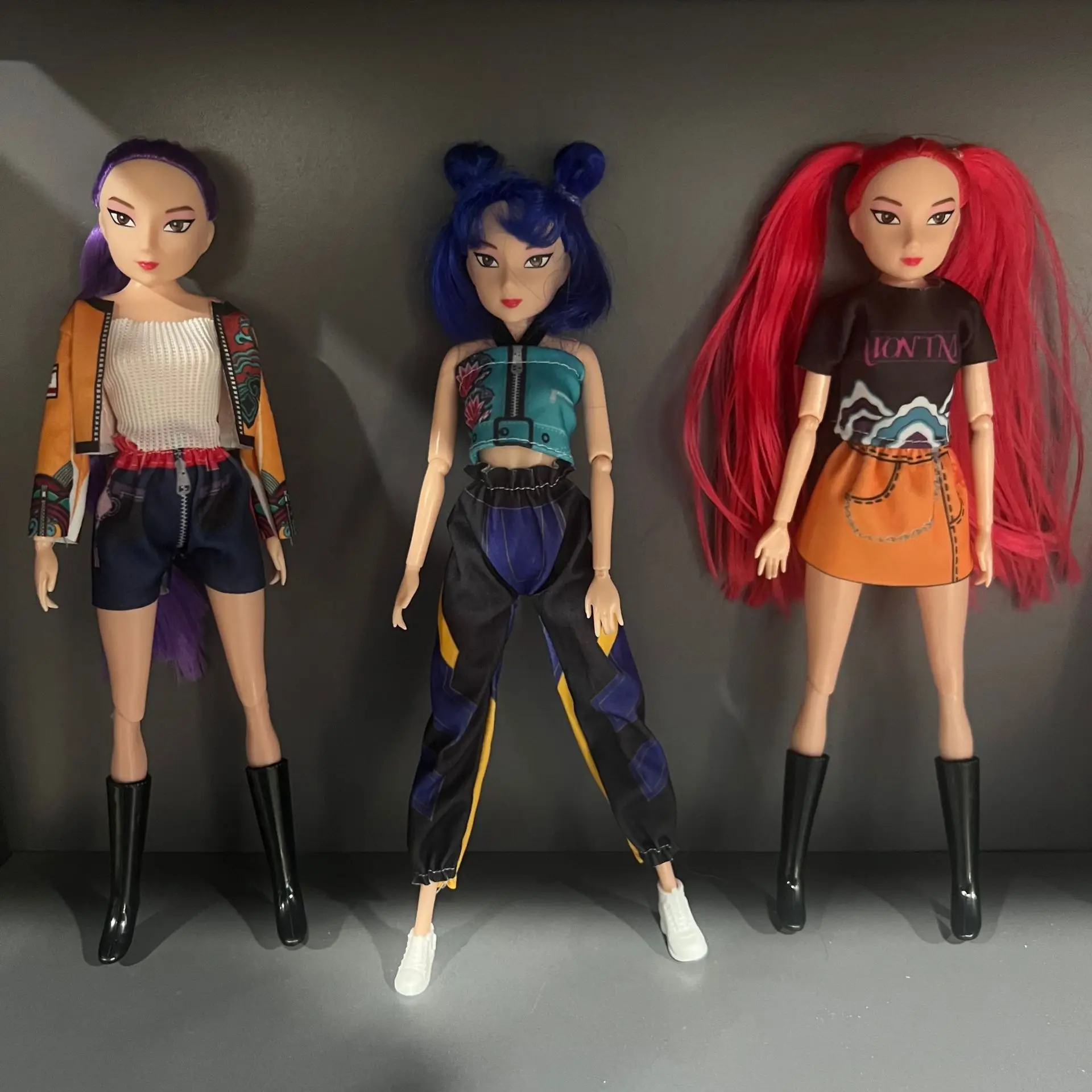 Juego de figuras de cazadores de demonios de K-POP, muñeco coleccionable Huntr/x Rumi Mira Zoey, juguetes modelo de Anime para exhibición de colección, 2025