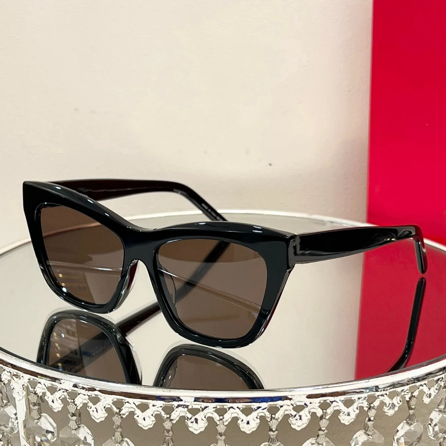 SLM79 الأصلي الأزياء الأوروبية الأمريكية الجديدة لوحة فاخرة عين القط النظارات الشمسية التجارة الخارجية صور تنوعا النظارات الشمسية النسائية