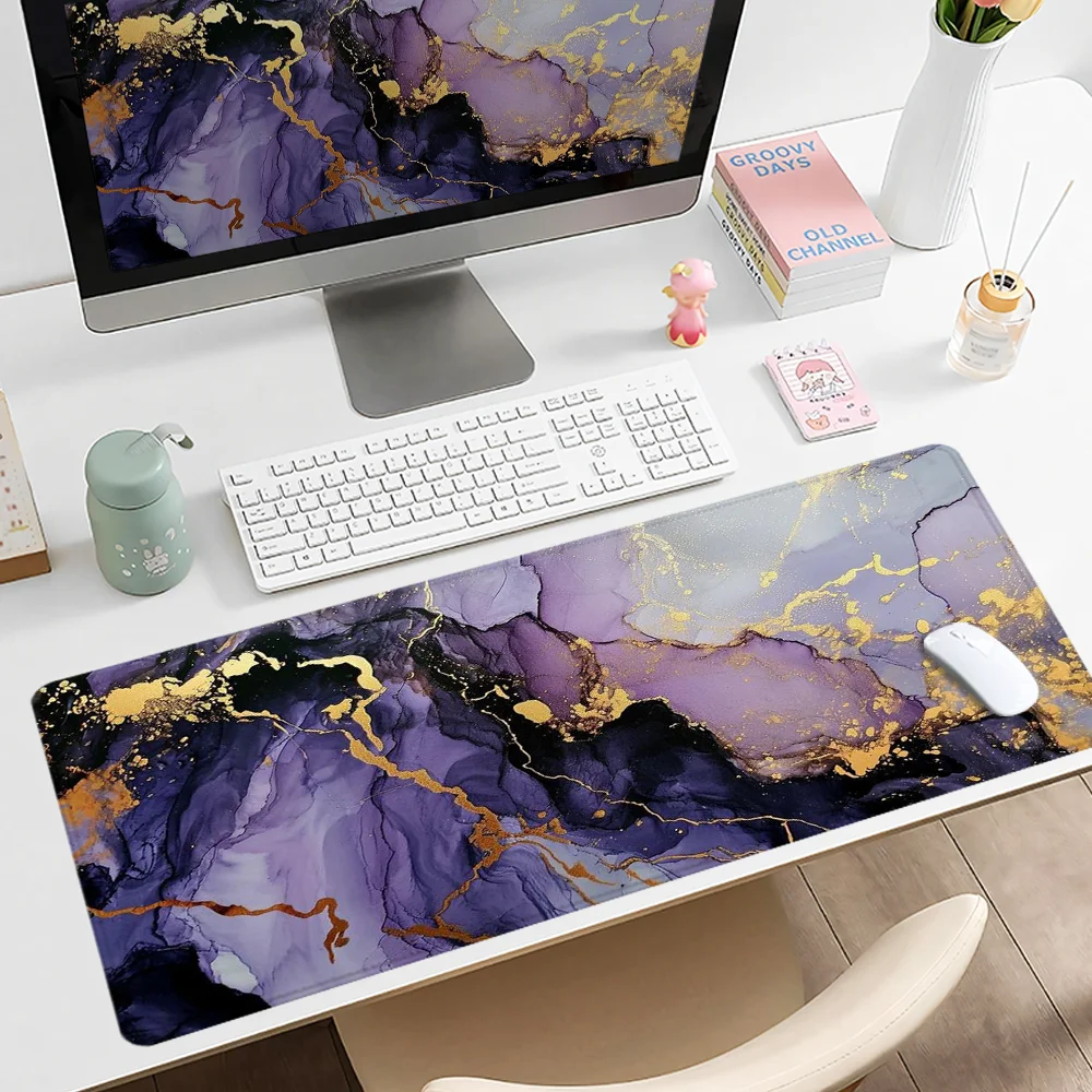 パープルマーブルパターンマウスパッドかわいいXXLゲーミングマウスパッドラバーベースステッチエッジ付き滑り止めデスクパッド大型デスクアクセサリー