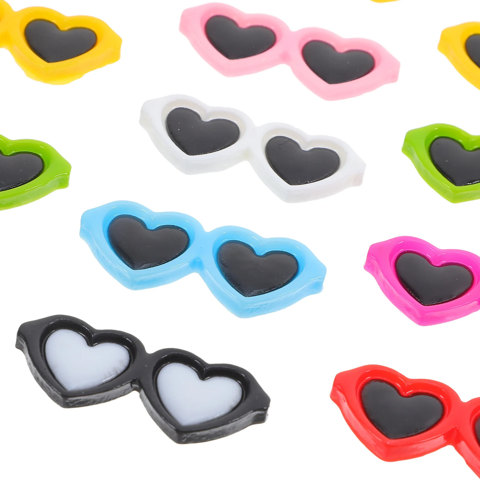 อุปกรณ์ตกแต่งเรซิ่นรูปหัวใจ 20 ชิ้น สำหรับตกแต่งเคสมือถือ งานฝีมือ ทำเครื่องประดับ วัสดุทำเคสมือถือ สำหรับวันเกิด วันคริสต์มาส