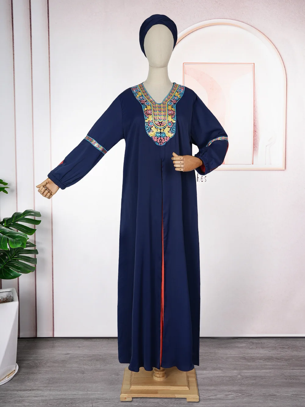 Abito da donna musulmano di moda Abito arabo grande di lusso 2025 Abito lungo musulmano Abito Abaya Ramadan Dubai Lusso Islam Elegante