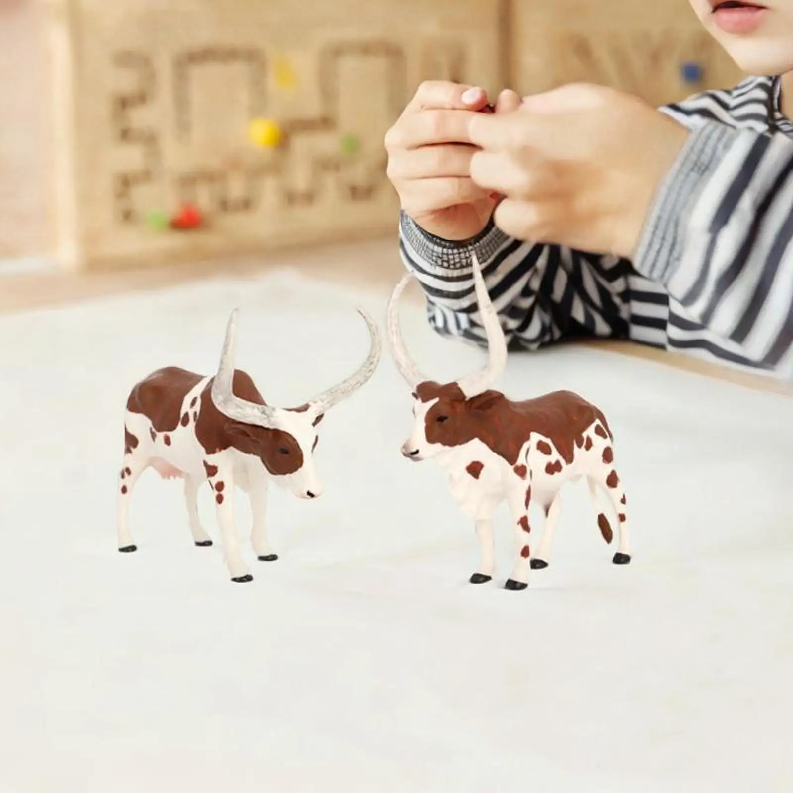 2 Pieces Educational Animal Model Bull and Cow Birthday Gifts Early Learning for 3-8 Years Old Boys Girls Animal Toy Figures