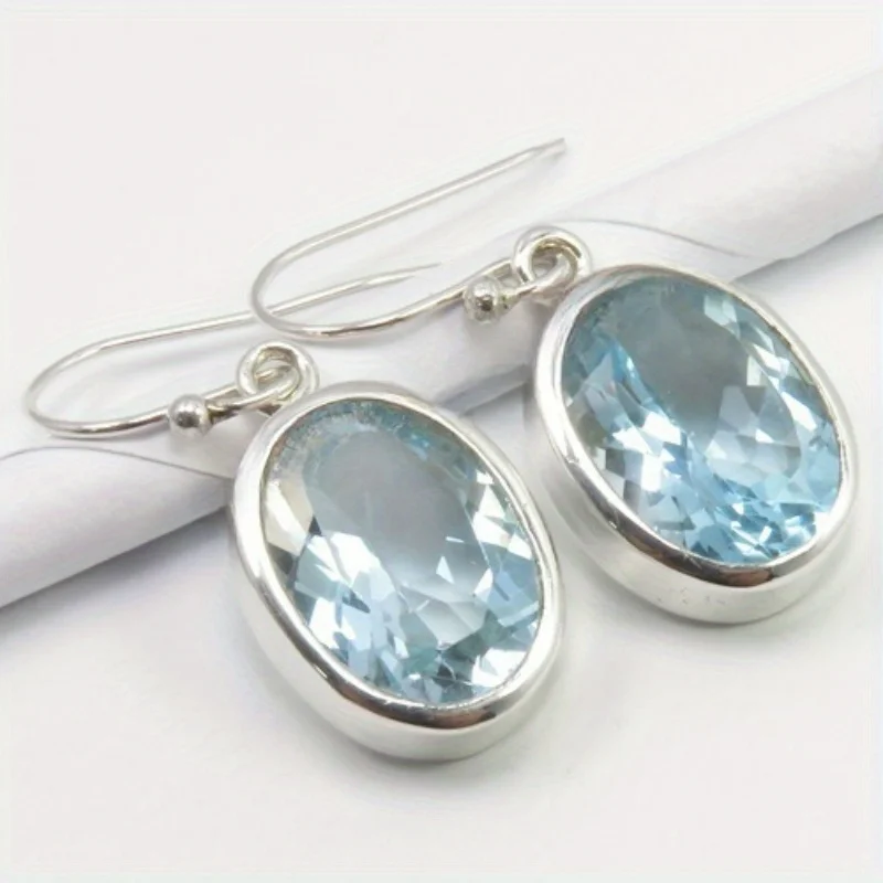 Modische klassische ovale blaue synthetische Zirkonia-Ohrringe mit silberner Beschichtung für Damen, elegante Schmuck-Accessoires für Bankette und Hochzeiten