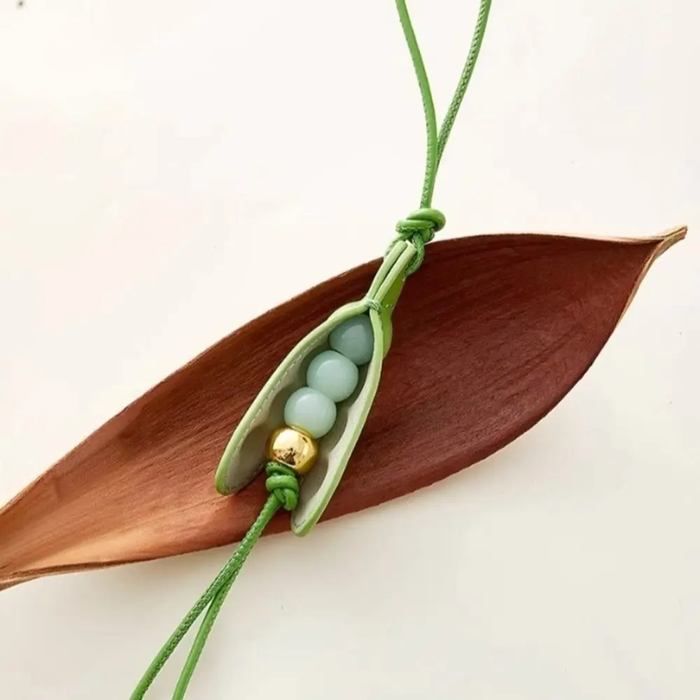 New High-End Pea Pendant Leather Handmade Pea Keychain Green All-match Style Pea Bag Charm Trendy Accessory