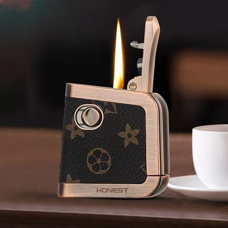 

Metal Retro Windproof Lighter Leather Men's Ignition Device Cigarette Accessories Lighter Gift High-end Personalized Men's Gift