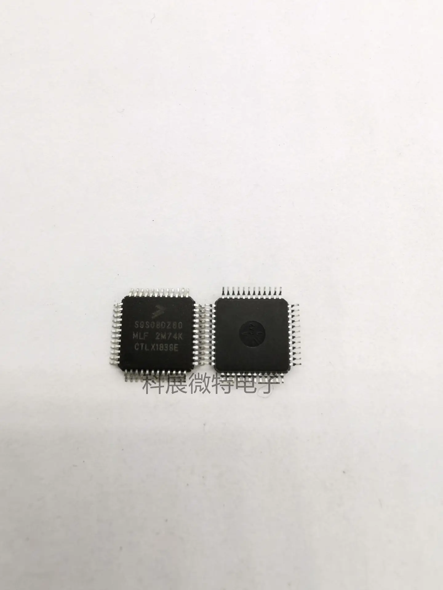 

Оригинальный Новый встроенный чип S9S08DZ60MLF S9S08DZ60