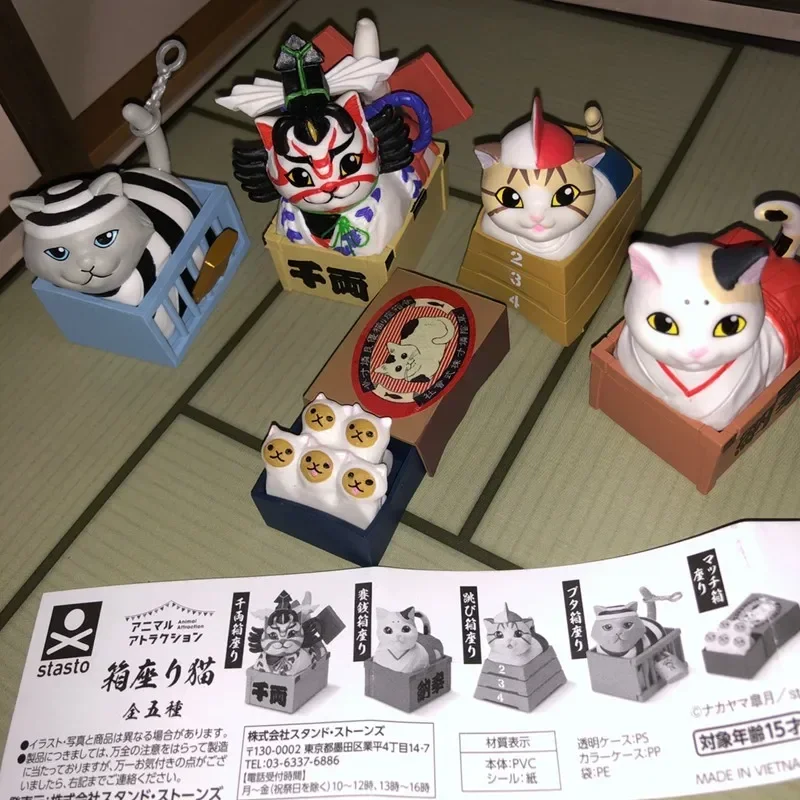 Stasto Original Gashapon Kapsel Spielzeug Kawaii Box Sitz Samurai Katze Figur Nette Gacha Figur Anime Dekor