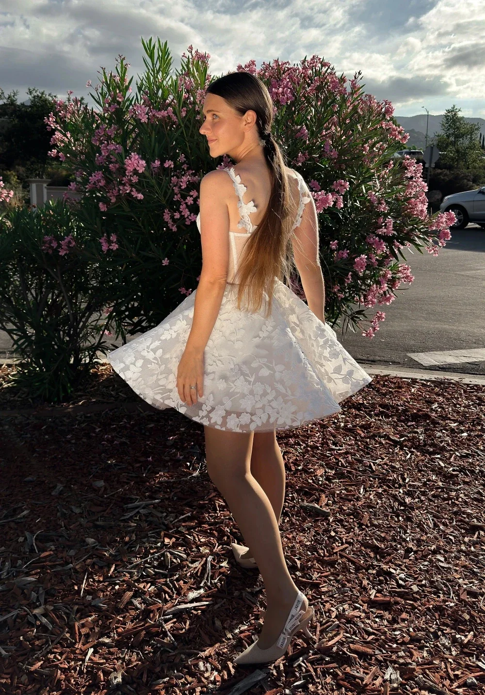 Sweetheart Short Lace Strap Wedding Dress 3D Decal A-line Mini Bridal Dress Birthday Wedding Party Ball Dress Customization