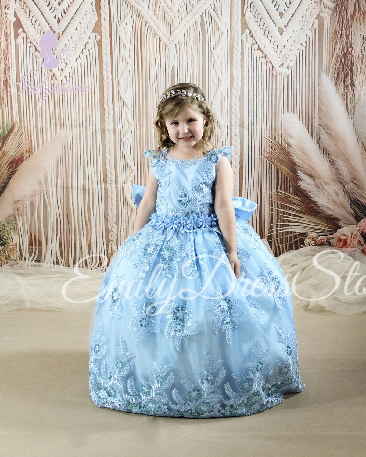 Customized Sky Blue Flower Girl Dress for Wedding Applique Luxury Puffy Pearls Lace Kids Birthday First Communion Gown