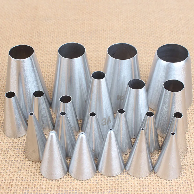 21pcs Round Metal Cake Cream Decoration Tip Stainless Steel Piping Icing Nozzle Pastry Tools