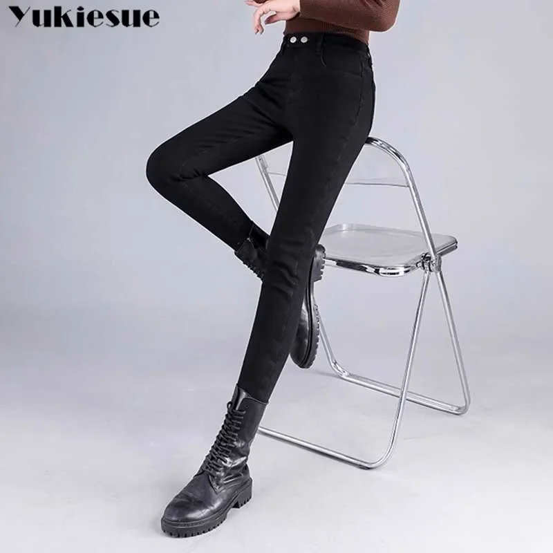 Thicken Slim Denim Pants Women's Skinny Pencil Vintage Leggings Trousers Streetwear High Waist Plush Lined Jeans 2025 Winter