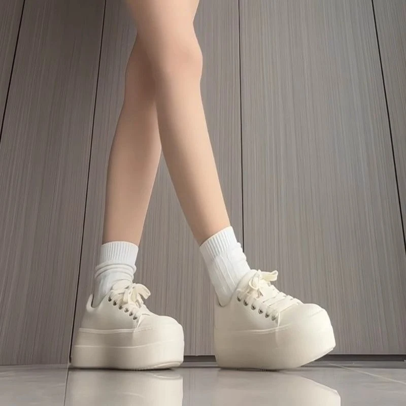 

2025 Spring Women's White Height Increasing Casual Sneakers Thick Sole Ugly Cute Big Head Bread Design