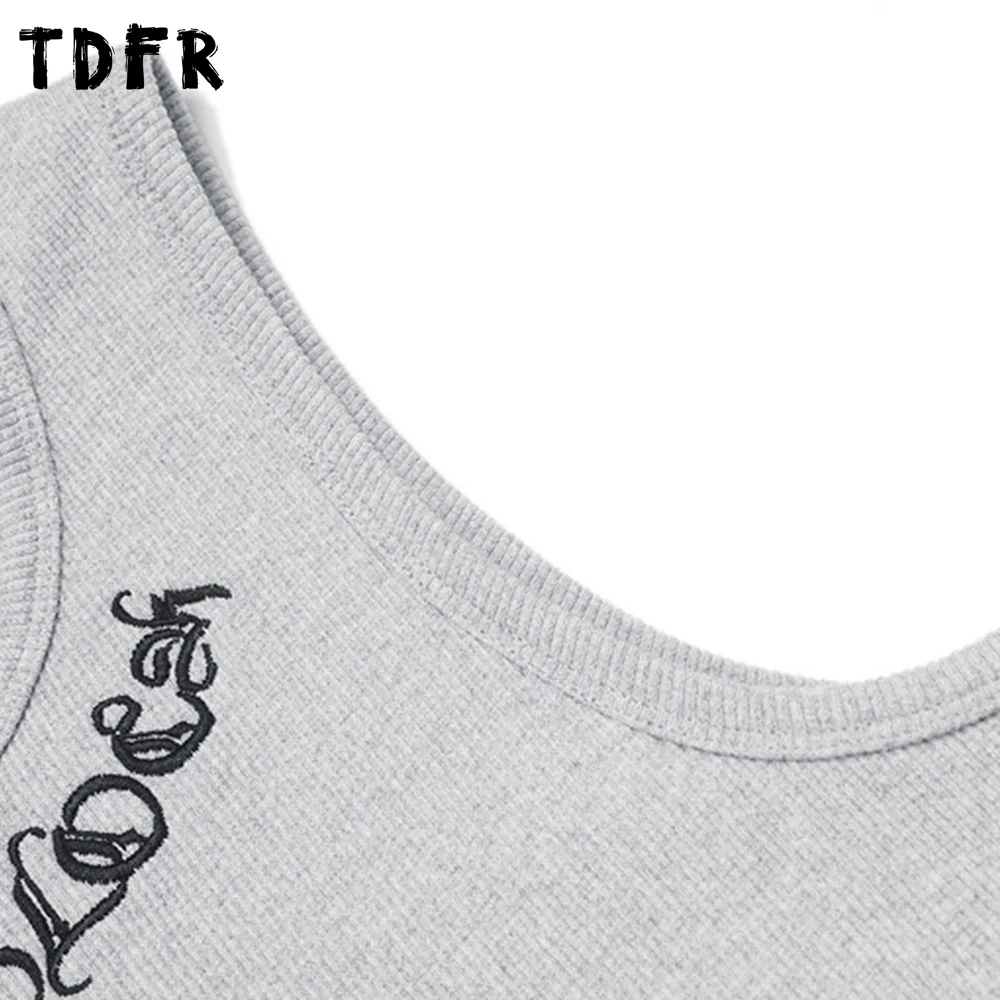 Chicano letters Embroidery tank top Mens Summer Streetwear Crew Neck Slim Sleeveless Singlets Men view 3