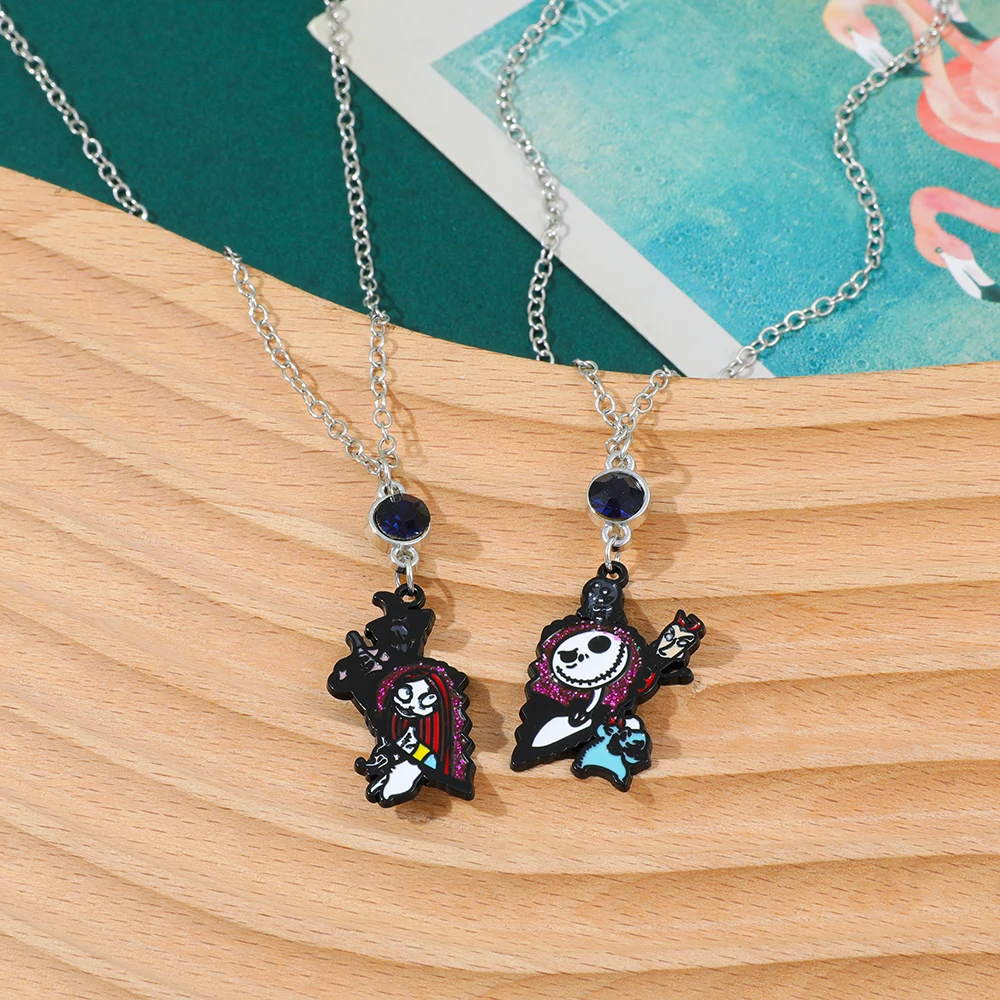 

Disney The Nightmare Before Christmas Pendant Sally Jack Skellington Creative Heart Match Couple Accessories for Halloween Gifts