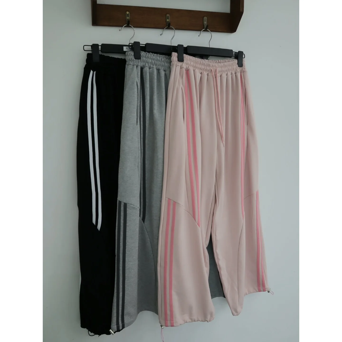 Retro Autumn Winter Loose Fit Straight Leg Pants  Sporty Casual Trousers Three-Color Side Tape Splicing Wide Leg Pants