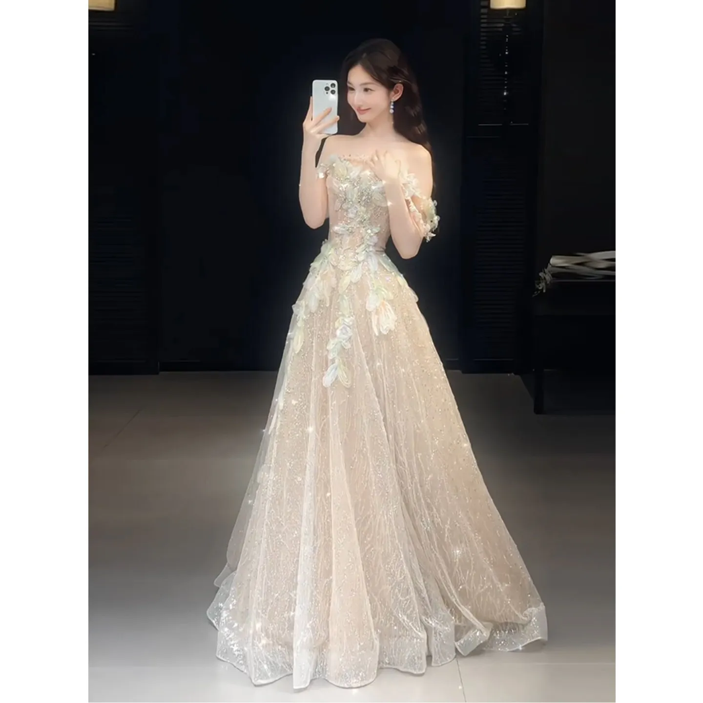 One-Shoulder Evening Gown 2025 New Style Luxury Small Audience Student Art Exam Host Wedding Dinner Party Elegant Engagement