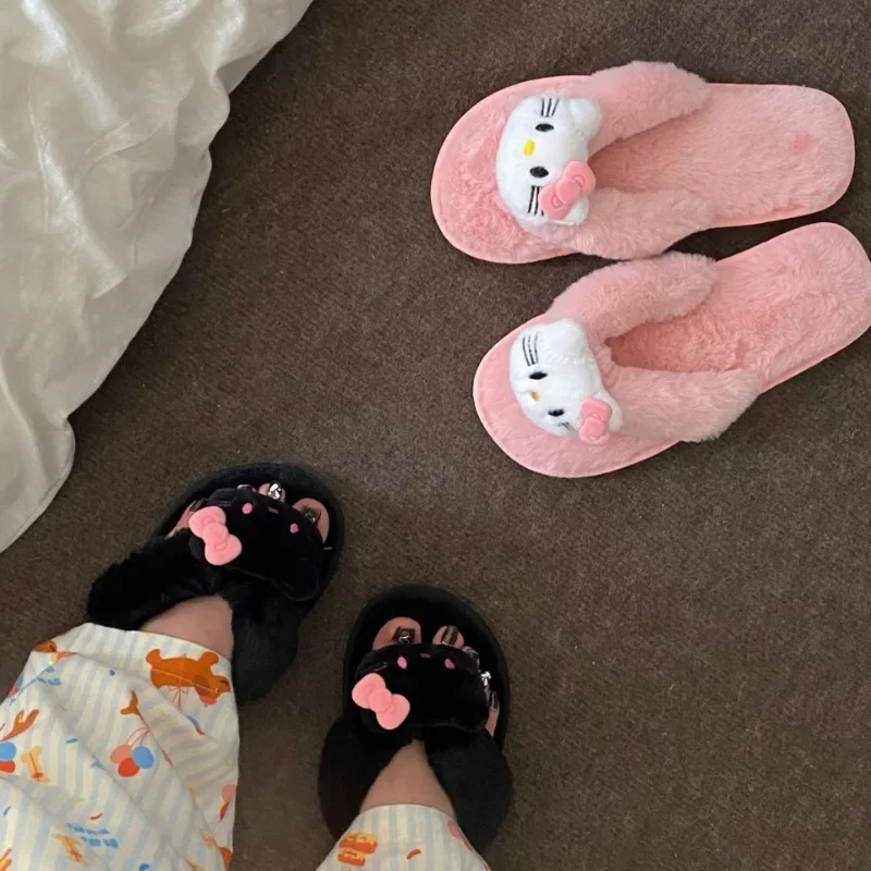 Cute Sanrio HelloKitty Cotton Flip Flops, Plush Flip Flops, Non-slip Autumn and Winter Warm Home Flip-flops, Can Be Worn Outside