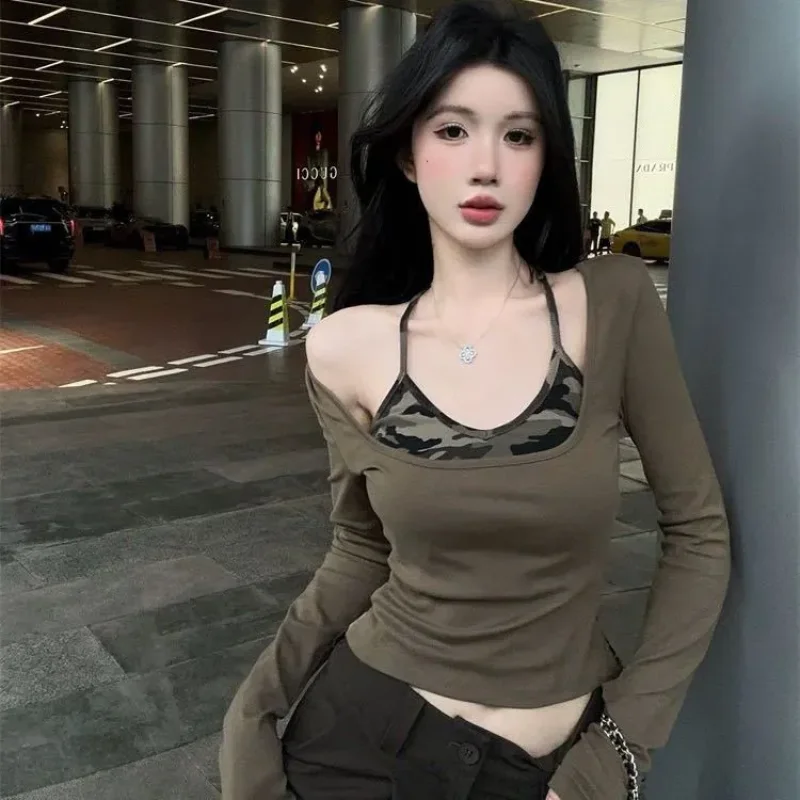 

Women's New Patchwork Retro Slim Fake Two-piece Hollow Patchwork Camouflage Backless Long-sleeved Top