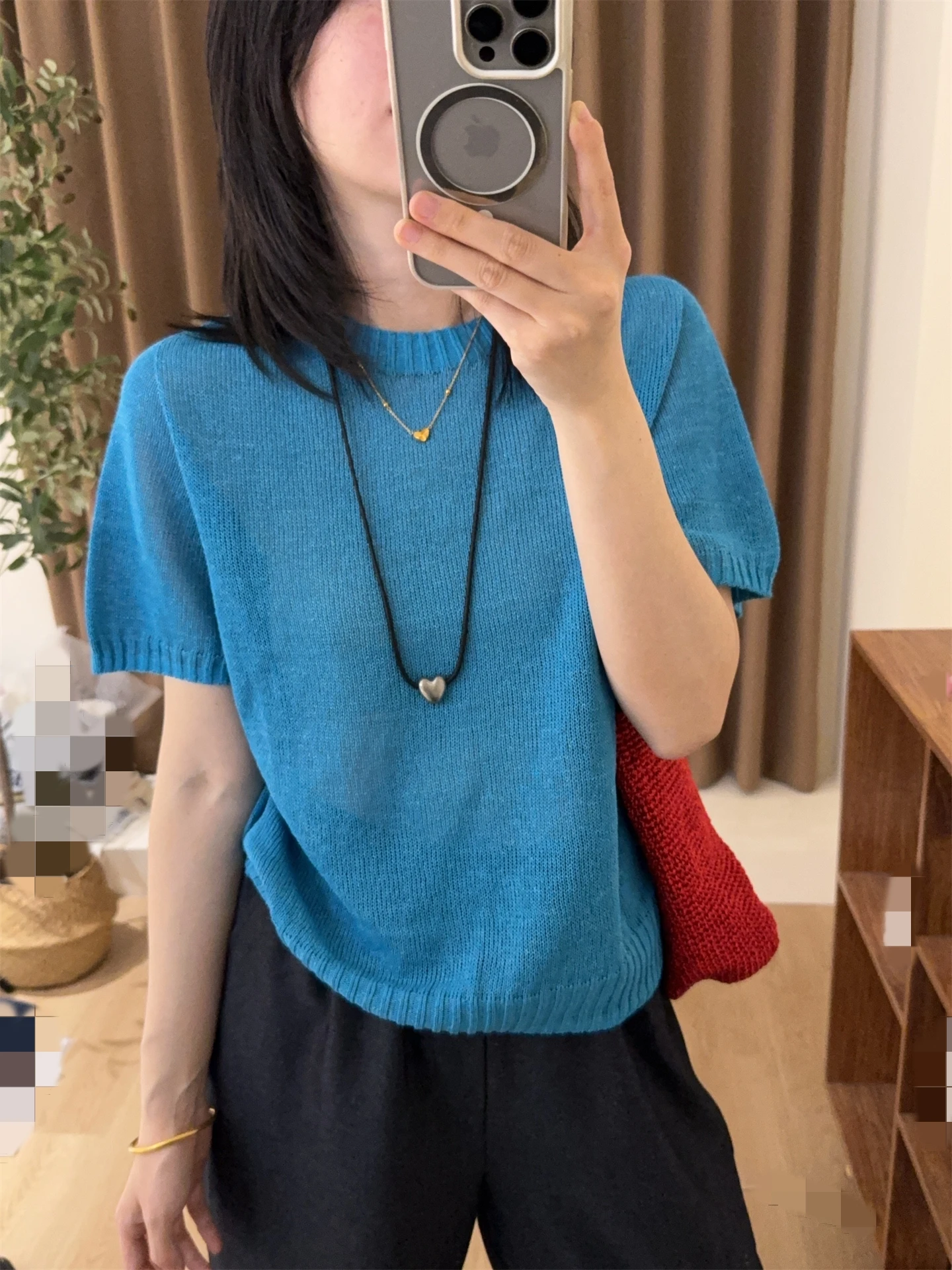 

Женская трикотажная футболка с круглым вырезом и коротким рукавом из дышащего хлопка, лиоцелла и регенерированного целлюлозного волокна, летняя коллекция 2025, для повседневной носки.