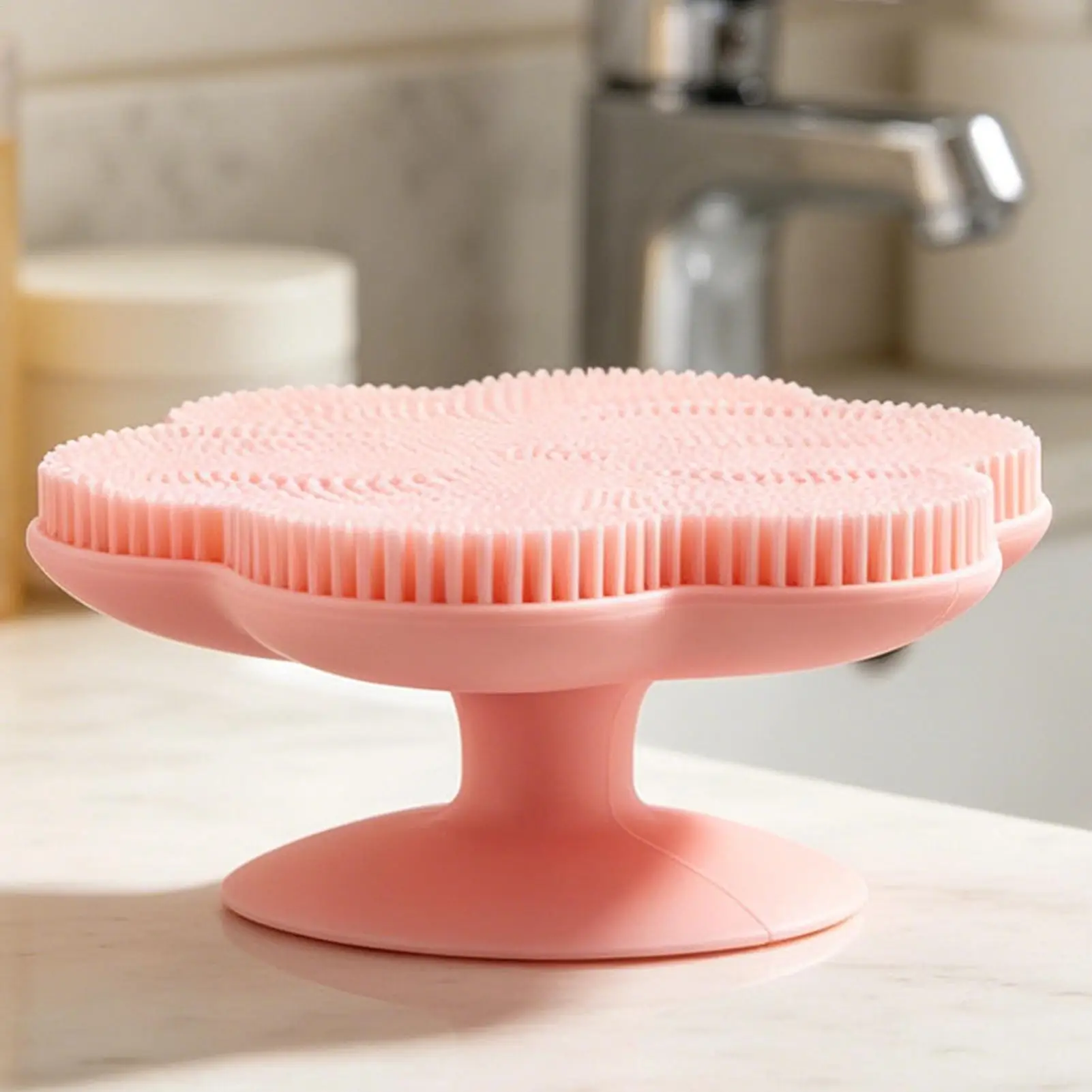 Silicone Facial Cleansing Brush Waterproof Flower-Shaped Manual Suction Cup Silicone Face Wash Brush for Home Dormitory Beauty