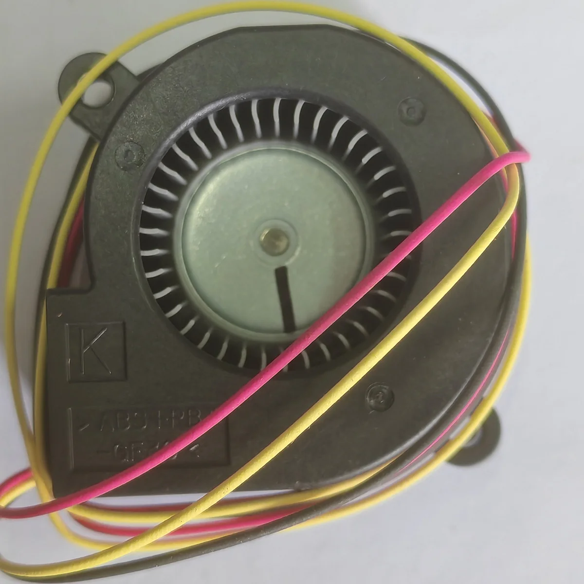 E0525K24B7AP-33 24V 0.11A 5025 Three-wire centrifugal turbo blower
