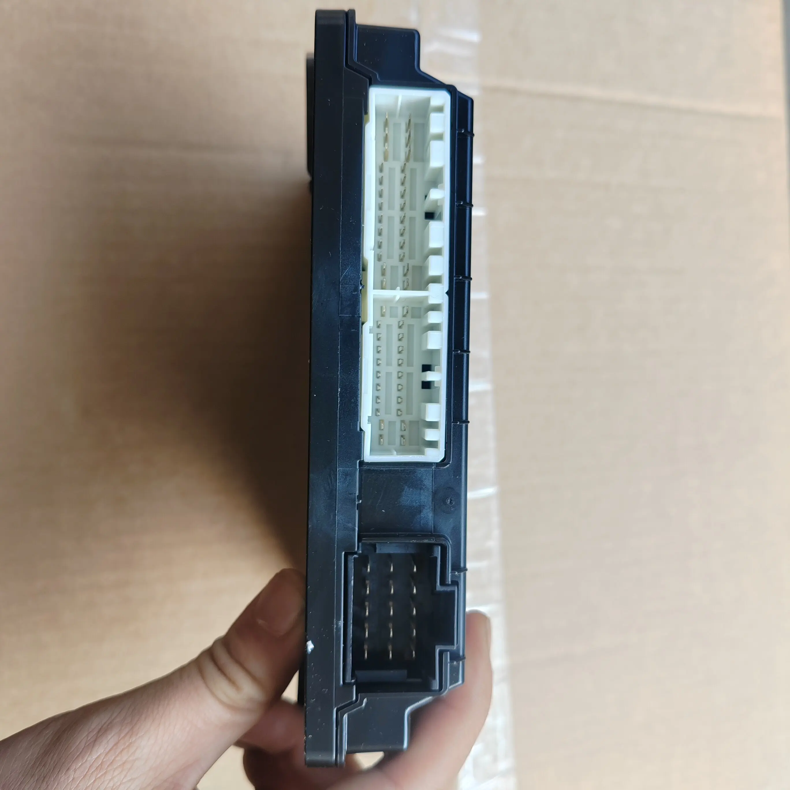 3600030-C5100  Dongfeng Tianjin KR Central Control Unit Assembly BCM Controller Computer Board